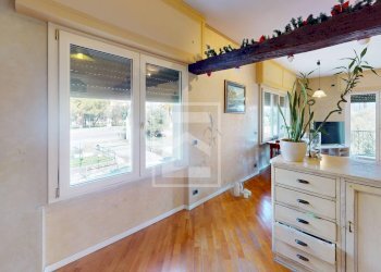 Four-room apartment via statale, Toscolano-Maderno - photo 17