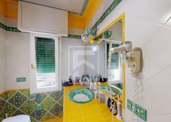 Four-room apartment via statale, Toscolano-Maderno - photo 19