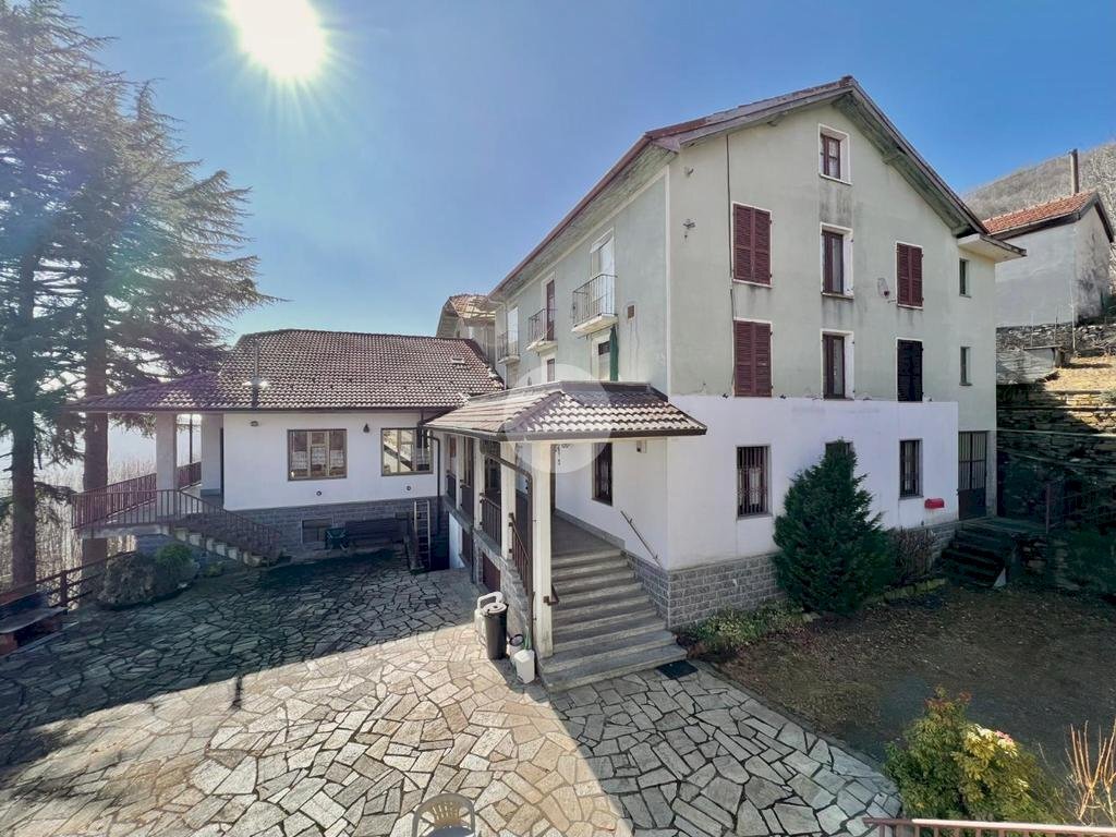 Casa indipendente Strada Fontana Sistina, Monastero di Lanzo - foto 1