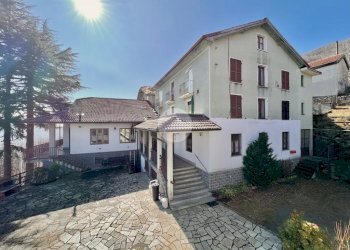Casa indipendente Strada Fontana Sistina, Monastero di Lanzo - foto 1