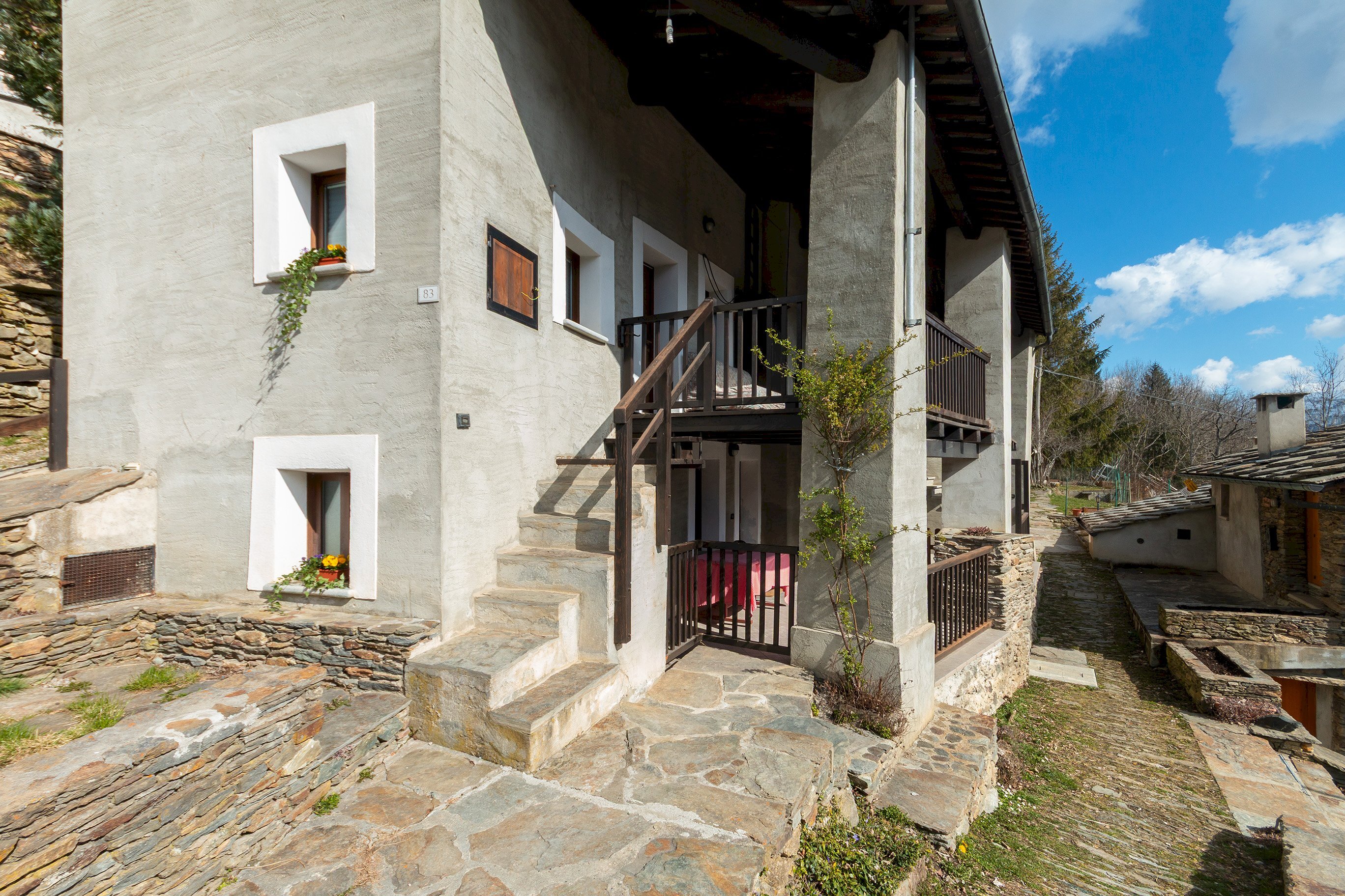 Baita Via Cavaliere Serre, 89, Ostana - foto 1