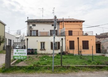 Villa a Schiera Viale Medaglie D'oro, Novi di Modena - foto 14