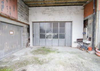 Trilocale Via Leopoldo Neuscheller, Rivarossa - foto 23