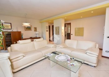 Three-room apartment Via pietro nenni, Vignate - photo 7