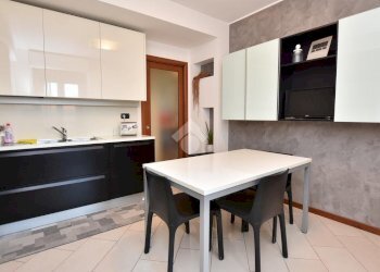 Three-room apartment Via pietro nenni, Vignate - photo 10