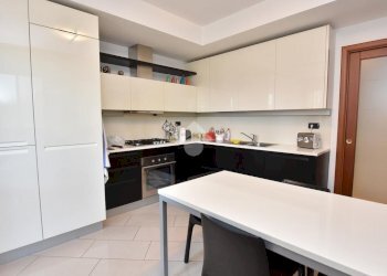 Three-room apartment Via pietro nenni, Vignate - photo 12