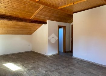 Casa indipendente Via insurrezione d'aprile, Montoggio - foto 23