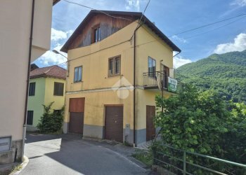 Casa indipendente Via insurrezione d'aprile, Montoggio - foto 33