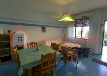 Stabile - Palazzo Località ISOLA VARANO, Ischitella - foto 2