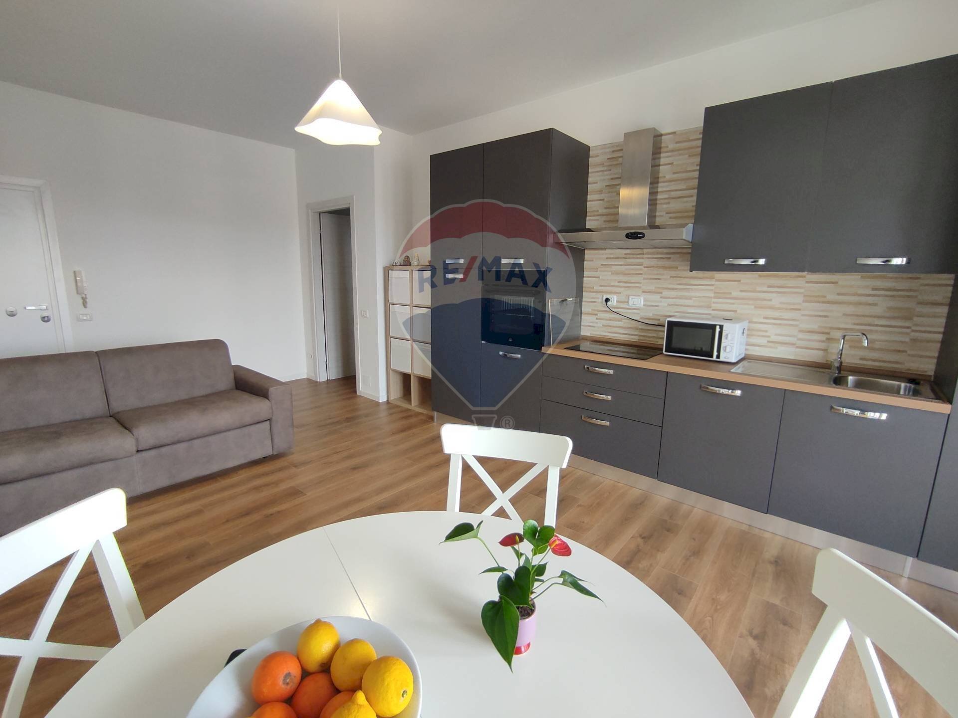 Three-room apartment via varesina, Villa Guardia - photo 1