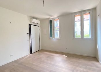 Bilocale Viale Mentana, Parma (zona Centro Storico) - foto 1