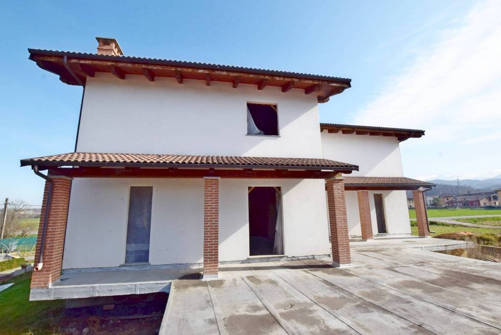 Facciata - Villa via Bisalta, Pianfei - foto 3