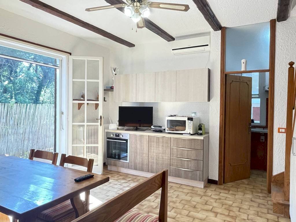 Sala da pranzo - Quadrilocale viale Italia, Ravenna (zona Porto Corsini) - foto 1