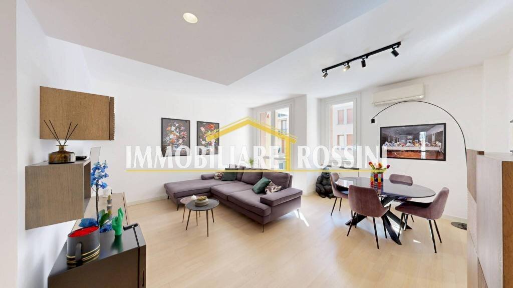 Salone - Bilocale via Carlo Robbioni, 8, Varese - foto 1