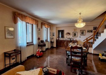 whatsapp image 2025-02-28 at 13.58.33 (3) - Portion of a house via Lunga, 23, Castiglione Torinese - photo 11