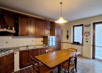 whatsapp image 2025-02-28 at 13.57.00 (1) - Portion of a house via Lunga, 23, Castiglione Torinese - photo 6