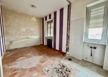 Stanza non arredata - Stabile - Palazzo via Montegrappa, 16, Orbassano - foto 22