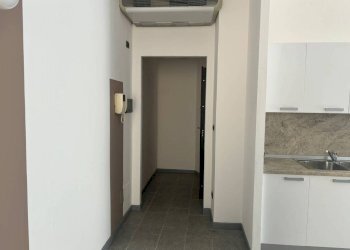 Interno appartamento - Bilocale via Belfiore, 53, Torino (zona San Salvario) - foto 6