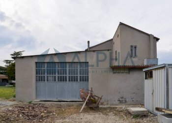 Facciata - Rustico via Roncolo, Longiano - foto 9