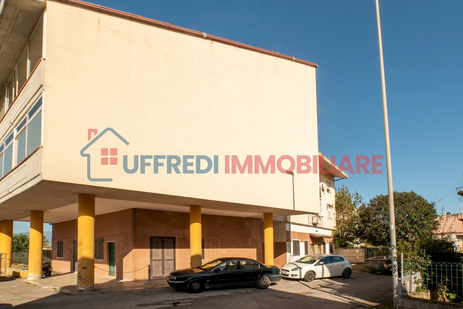 Three-room apartment Via Marco Attilio Regolo, Latina - photo 1