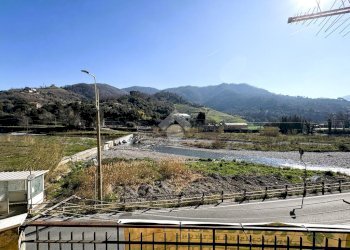 Quadrilocale Via Fratelli Canepa, Serra Riccò - foto 3