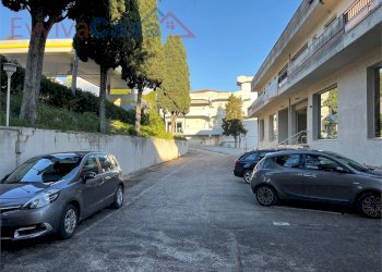 Ufficio via marco polo 238, Osimo - foto 39