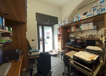 Locale Commerciale Piazza Nicolo' Barabino, Genova (zona Sampierdarena) - foto 6