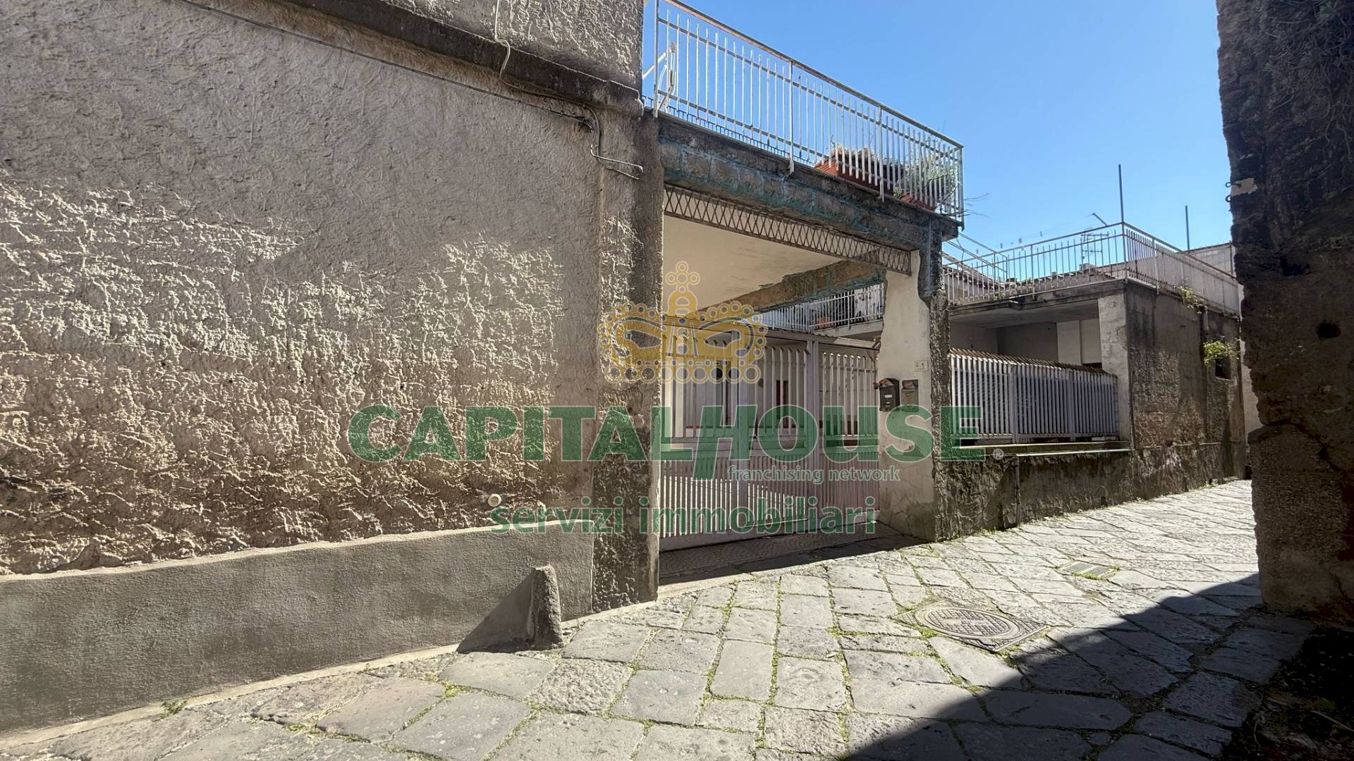 Independent house Scisciano - photo 1