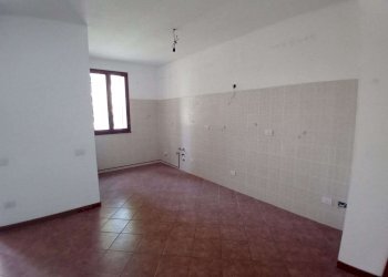 73de3172-a49a-407f-9c1c-00d216fe3918 - Quadrilocale via Della Repubblica, Corbetta - foto 4