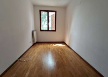 72c7f782-0274-4f1f-bc23-5c364560f673 - Quadrilocale via Della Repubblica, Corbetta - foto 32