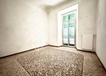 Camera da letto - Apartment via Bartolomeo Guidobono, Savona (neighborhood Centro storico) - photo 15