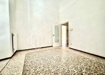 Camera da letto - Apartment via Bartolomeo Guidobono, Savona (neighborhood Centro storico) - photo 16