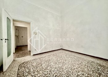 Camera da letto - Apartment via Bartolomeo Guidobono, Savona (neighborhood Centro storico) - photo 17
