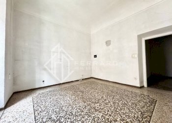 Camera da letto - Apartment via Bartolomeo Guidobono, Savona (neighborhood Centro storico) - photo 21