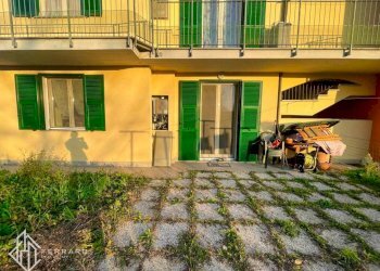 Facciata - Quadrilocale via Colletto, Cairo Montenotte - foto 1