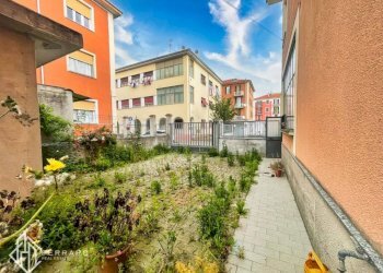 GIARD - Villa via Monsignor Bertolotti, 58, Cairo Montenotte - foto 10