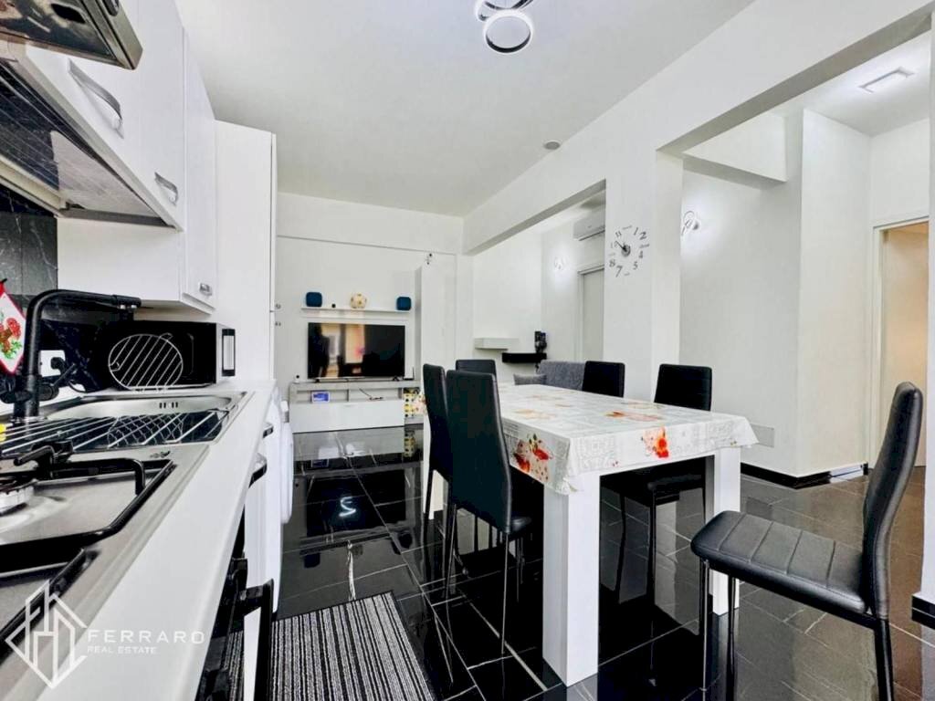 Cucina - Three-room apartment via Pavia, Spotorno - photo 2