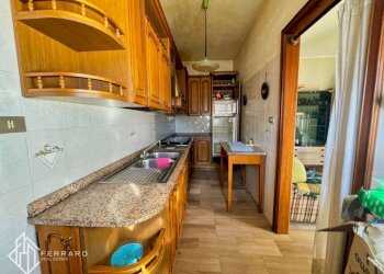 interno - Appartamento salita Ciapasqua, 21, Cairo Montenotte - foto 11