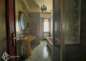 interno - Appartamento salita Ciapasqua, 21, Cairo Montenotte - foto 19