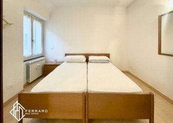 Camera da letto - Bilocale via Ferdinando Isola, Albissola Marina - foto 8