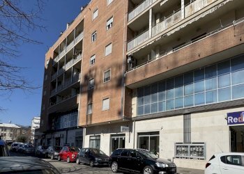 Negozio Via Bari, Cosenza - foto 1