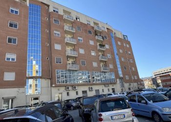 Negozio Via Bari, Cosenza - foto 2