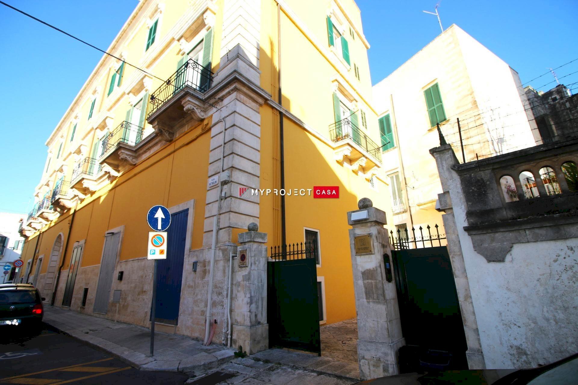 Negozio Via Verdi, Martina Franca - foto 1