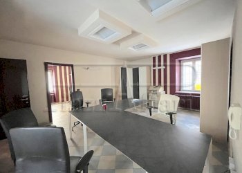 Negozio Cavour - foto 21