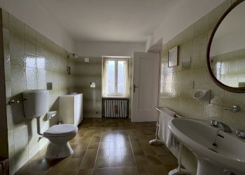 bagno - Casale via Roma, 4, hamlet Passerano, Passerano Marmorito - photo 79