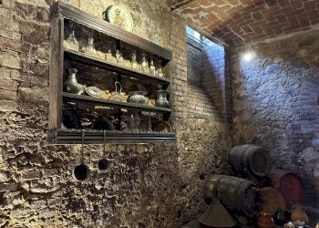 cantina - Casale via Roma, 4, hamlet Passerano, Passerano Marmorito - photo 66