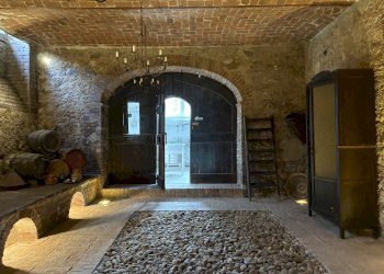 cantina - Casale via Roma, 4, hamlet Passerano, Passerano Marmorito - photo 63