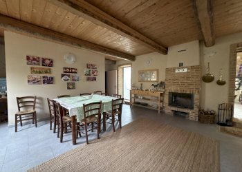 cucina - Casale via Roma, 4, hamlet Passerano, Passerano Marmorito - photo 29