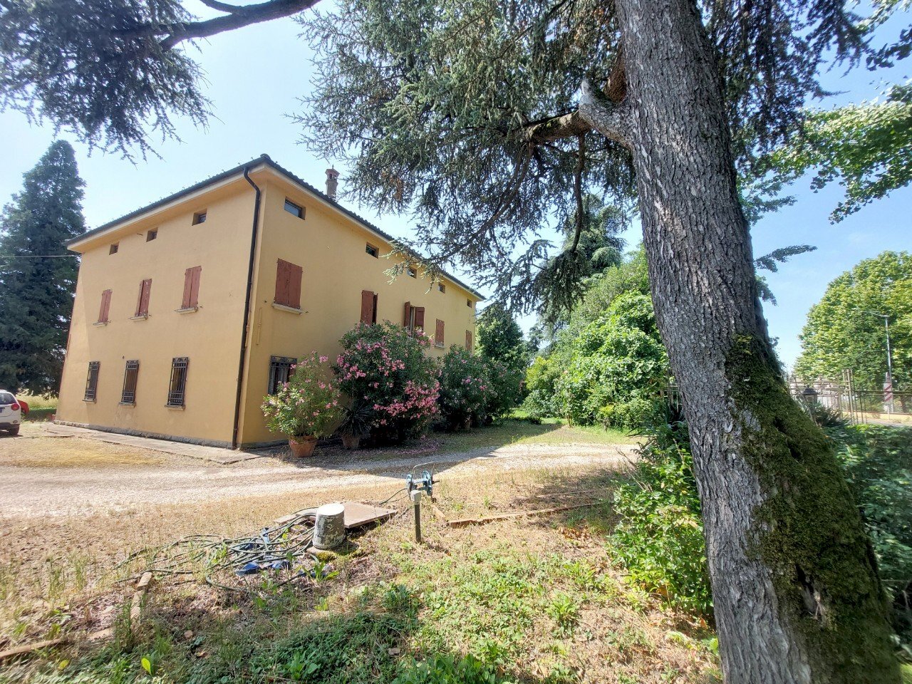 Single Family Villa Molinella - photo 2