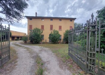 Single Family Villa Molinella - photo 1